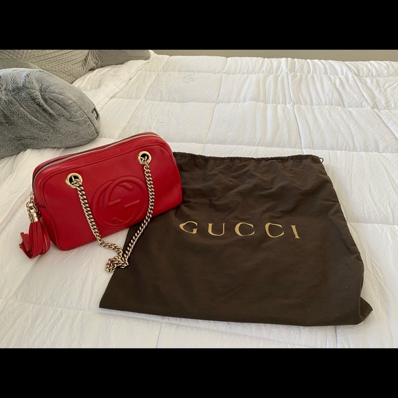 Gucci Handbags - Authentic Gucci Soho Chain Shoulder Bag- Like New